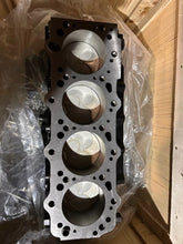 Load image into Gallery viewer, Mitsubishi 4M40 4M40T 2.8 short block Shogun Montero Pajero