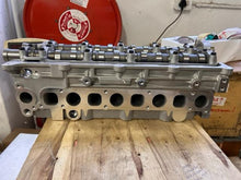 Load image into Gallery viewer, D4CB CYLINDER HEAD 221004A060 22100-4A060 778 Hyundai H1 Kia Sorento sonata bosch/delphi (Copy)