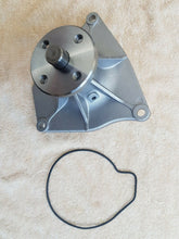 Load image into Gallery viewer, Mitsubishi 2.8 4M40 .4m41 new water Pump Shogun Pajero Canter Delica Challenger - Quantico Cylinder Heads