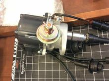 Load image into Gallery viewer, Toyota 3Y 2.0 / 4Y 2.2 distributor - Quantico Cylinder Heads