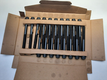 Load image into Gallery viewer, TACOMA Toyota 2TR-FE 2.7  ENGINE long BLOCK 2015 TO 2025
