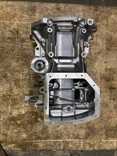 Load image into Gallery viewer, Engine Assembly For Hyundai Kia G4FA 1.4L long block /short block
