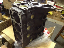 Load image into Gallery viewer, Toyota 4Y 2.2 Engine - bare new only  block FREE SHIPPING - Quantico Cylinder Heads
