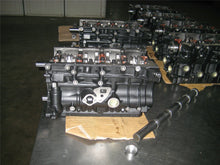 Load image into Gallery viewer, Toyota 4Y 2.2 Engine - Half  engine short block FREE SHIPPING paypal only - Quantico Cylinder Heads

